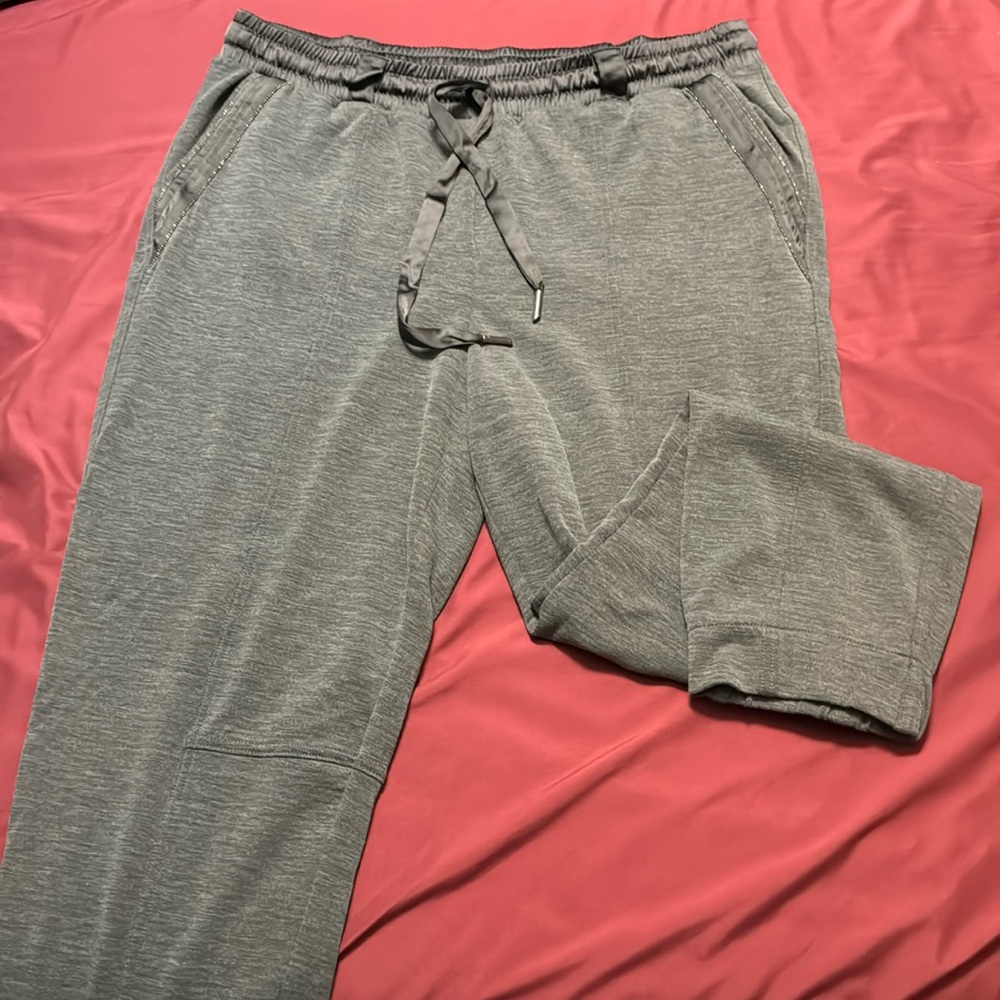 WHBM The Jogger size LG